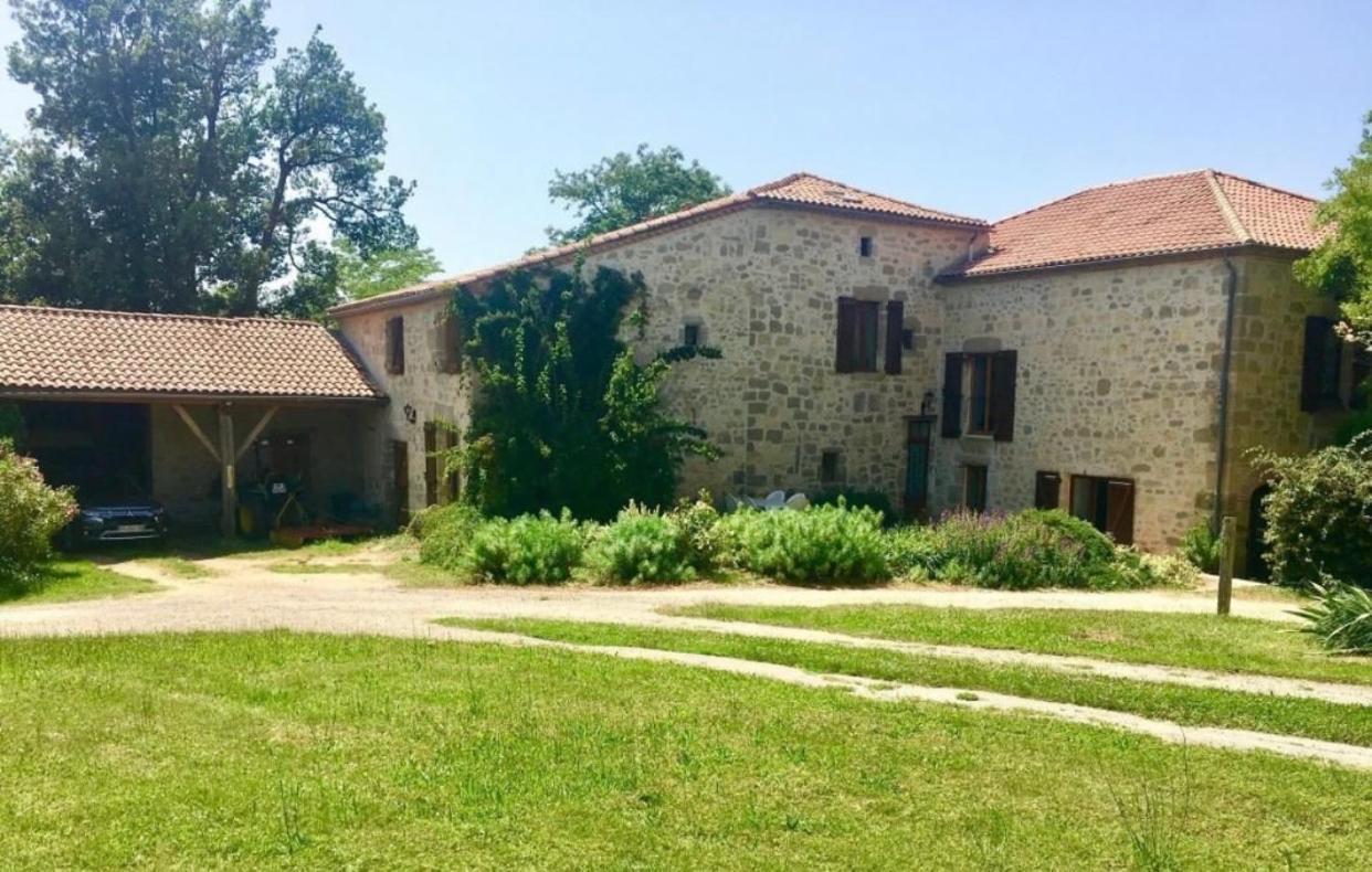 Chez Sophie -Chambres D'Hotes, Gite Et Gite Equestre Clermont-Dessous Екстериор снимка