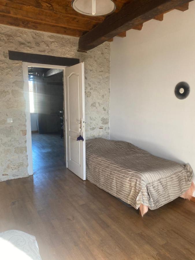 Chez Sophie -Chambres D'Hotes, Gite Et Gite Equestre Clermont-Dessous Екстериор снимка