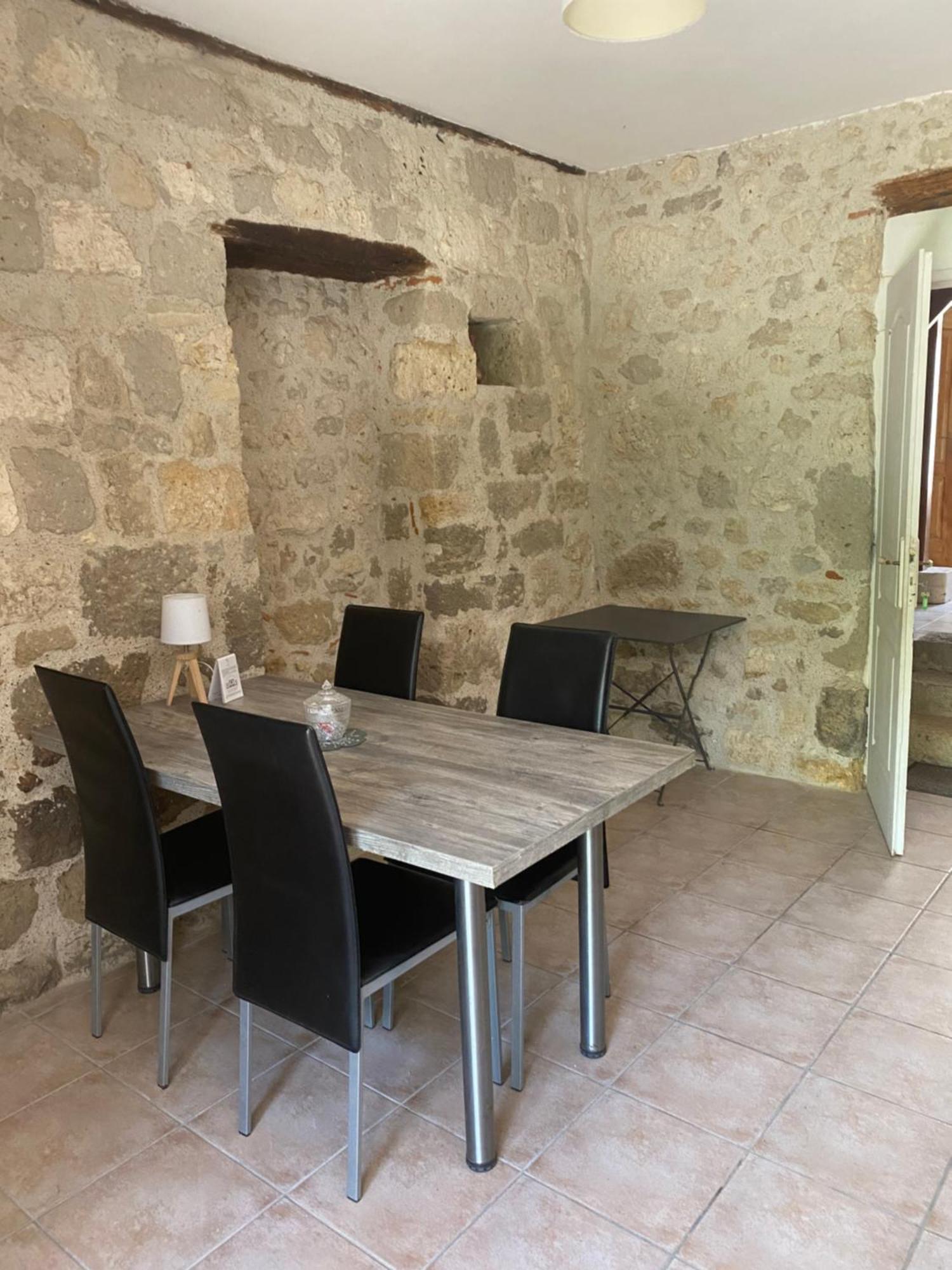 Chez Sophie -Chambres D'Hotes, Gite Et Gite Equestre Clermont-Dessous Екстериор снимка